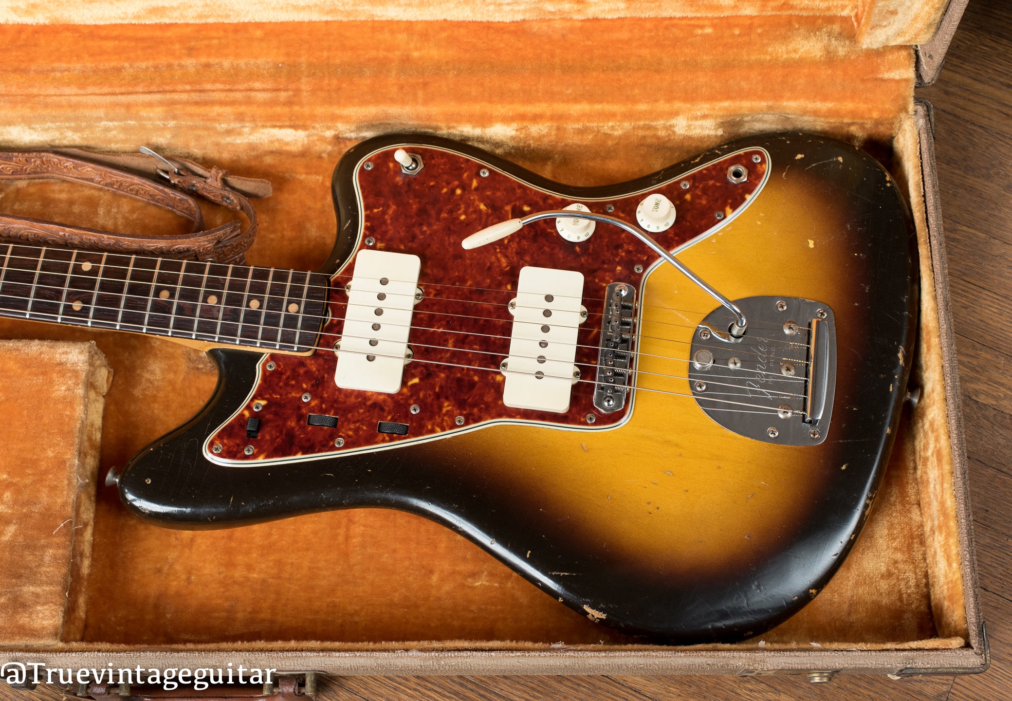 Vintage 1960 Fender Jazzmaster Sunburst electric guitar