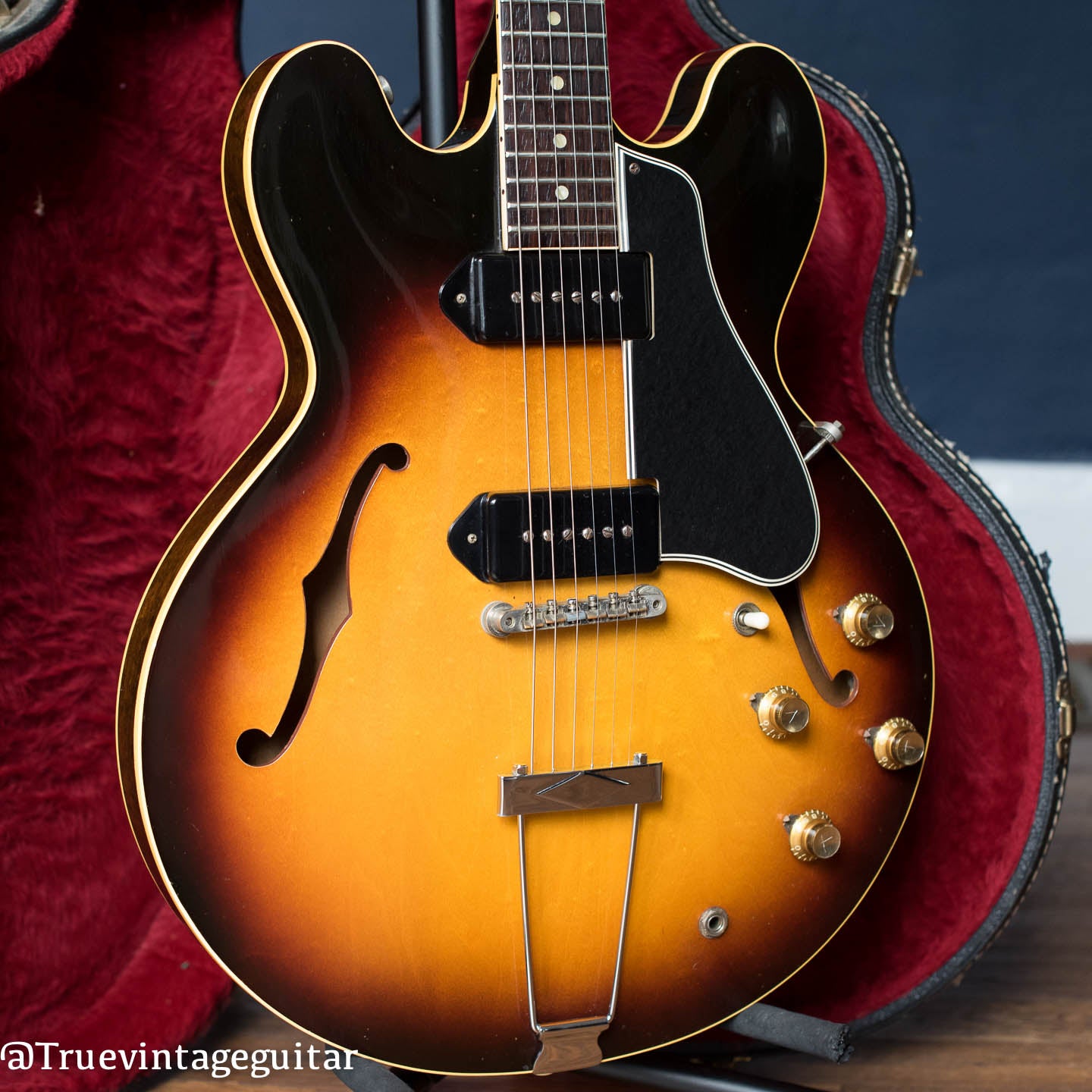 Vintage 1960 Gibson ES-330 electric guitar