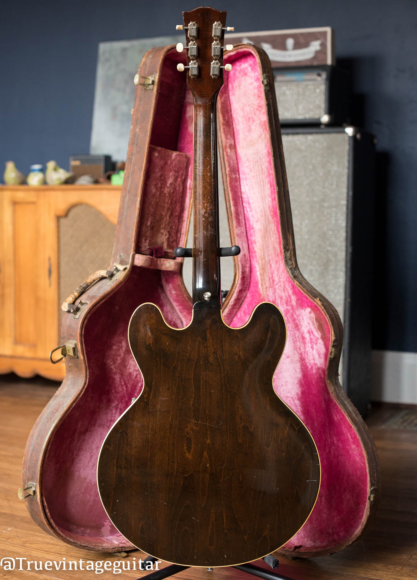 1961 Gibson ES-330 electric guitar