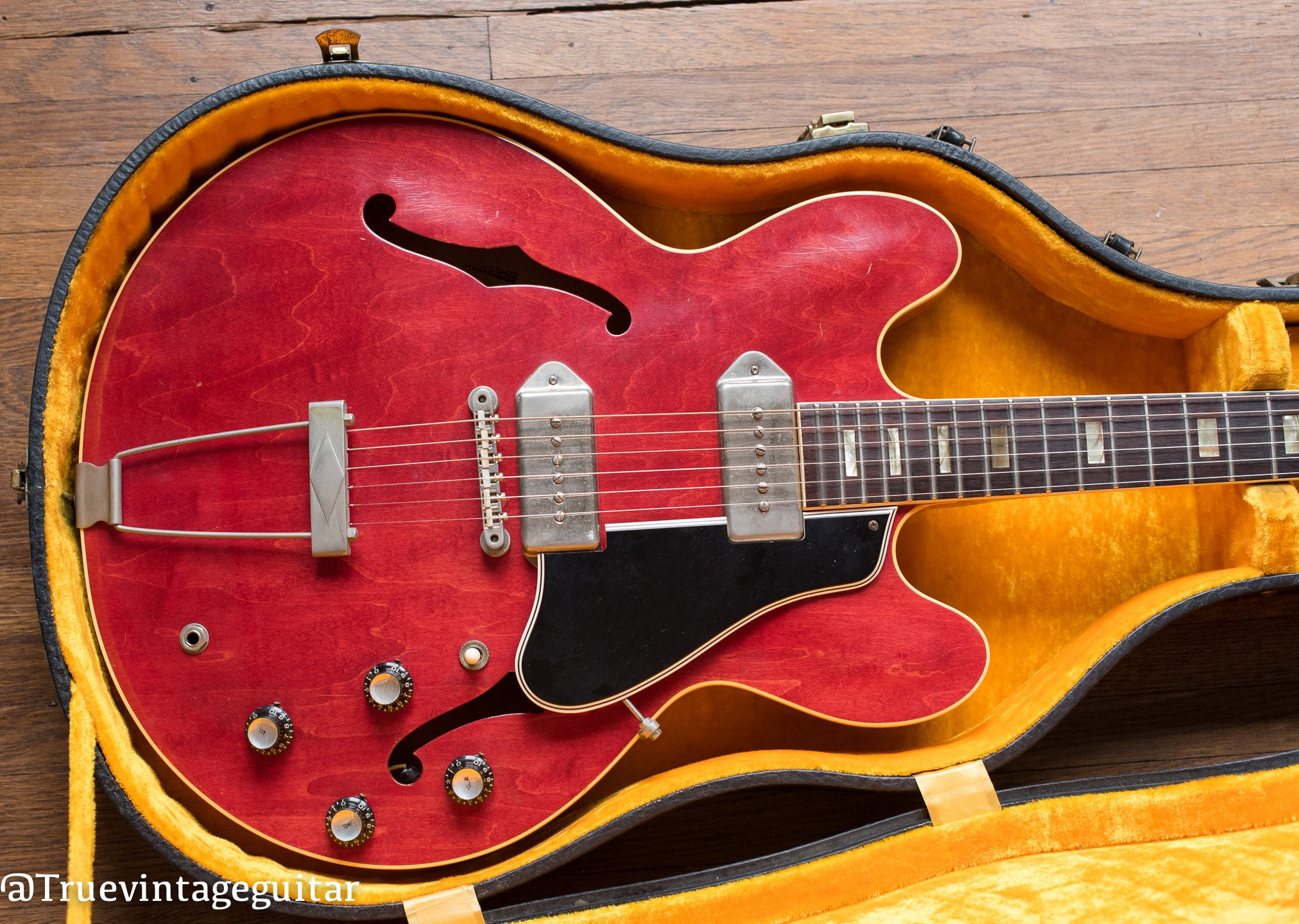 Vintage 1963 Gibson ES-330 guitar