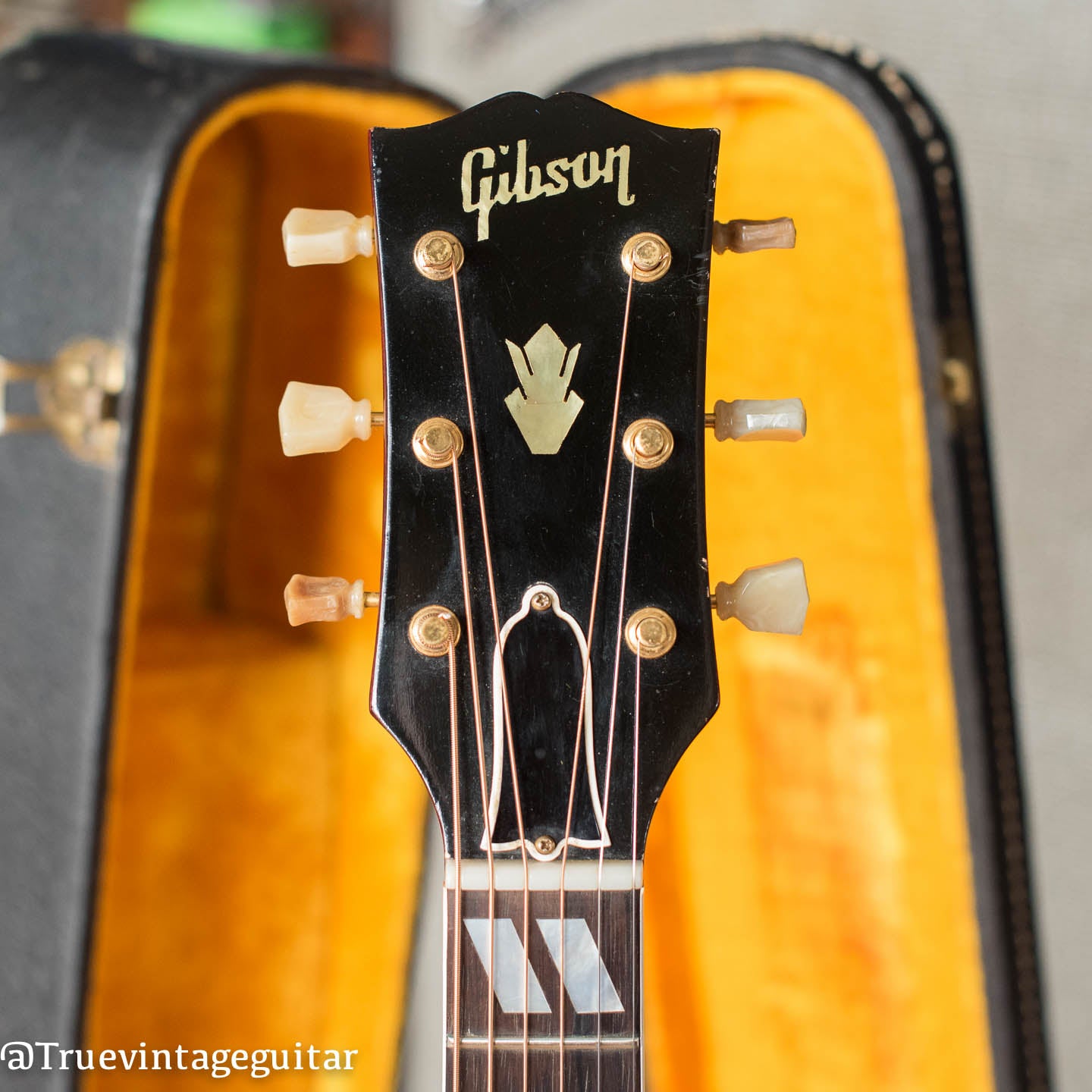 Headstock, pearl Gibson logo, Vintage 1963 Gibson Hummingbird acoustic guitar