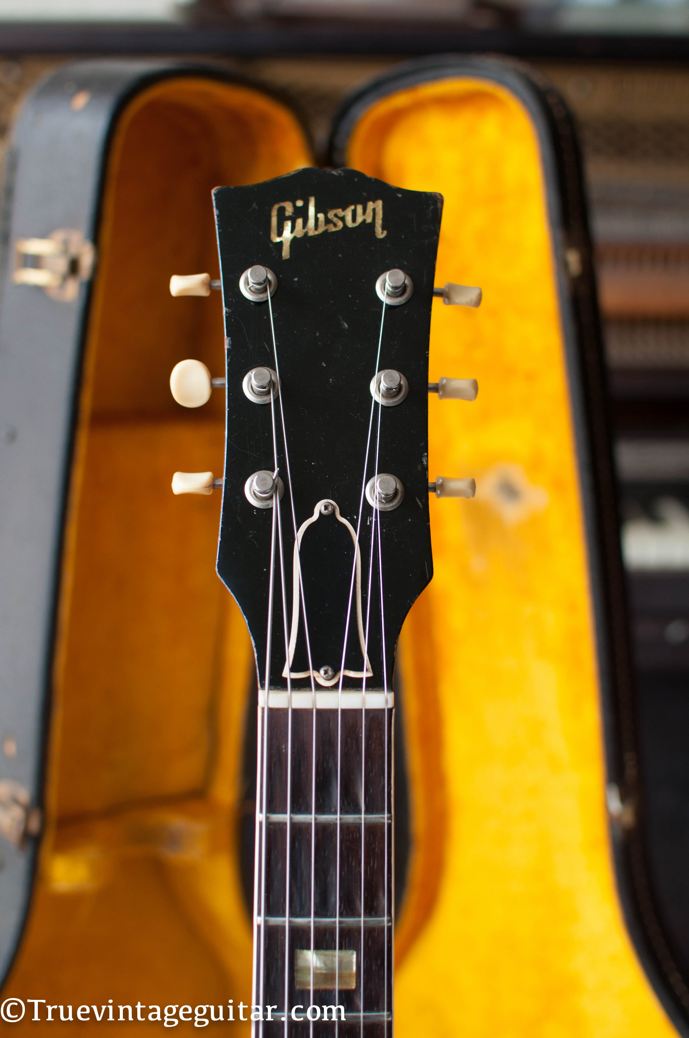 Gibson headstock, 1964 Gibson ES-330