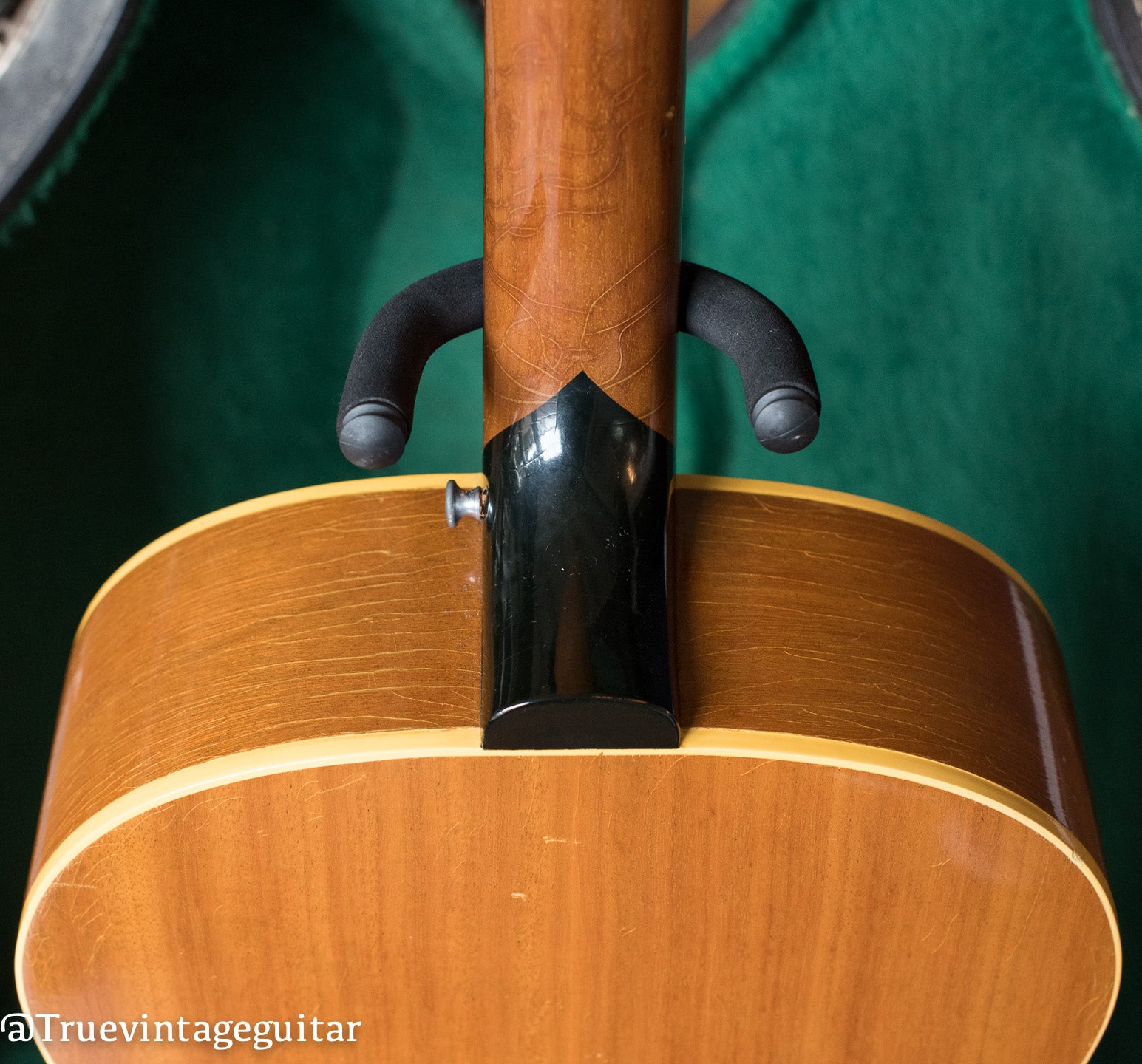 black painted neck heel, Stinger, 1965 Gibson