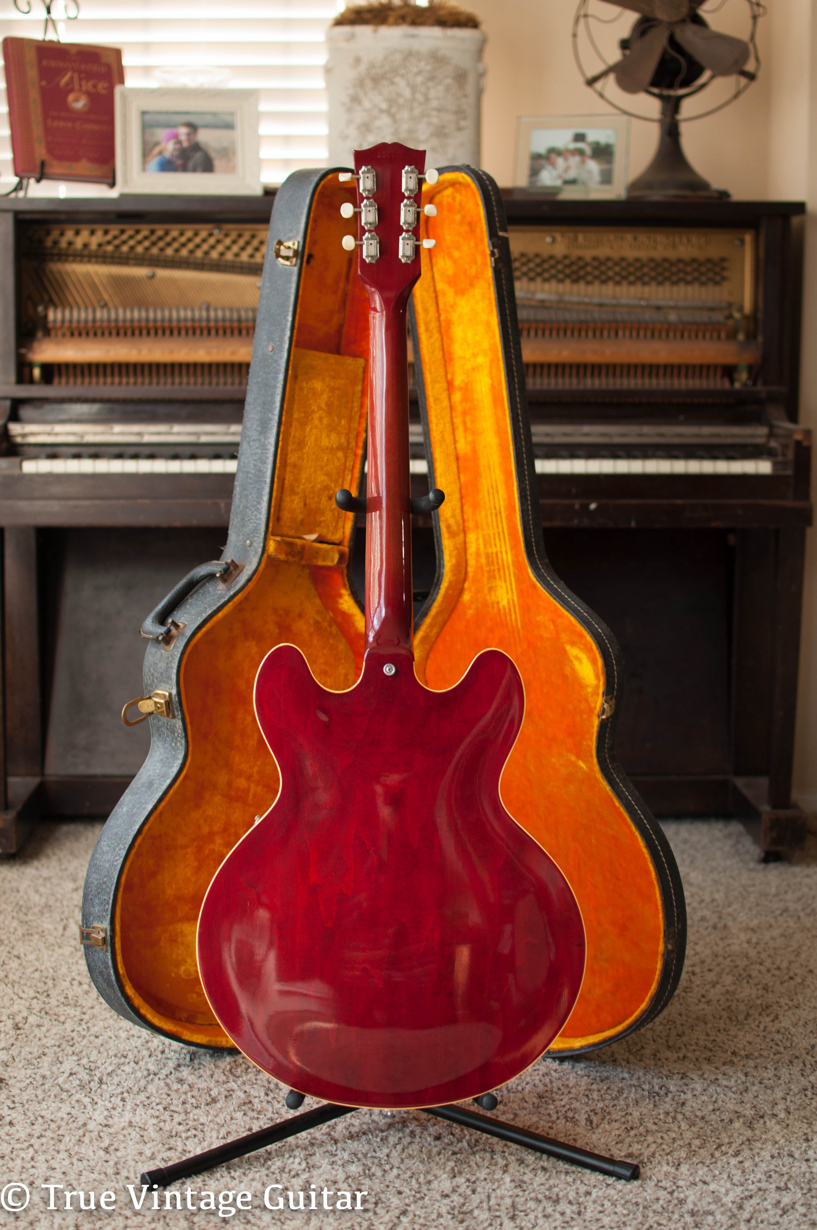 1966 Gibson ES-330 Cherry Red