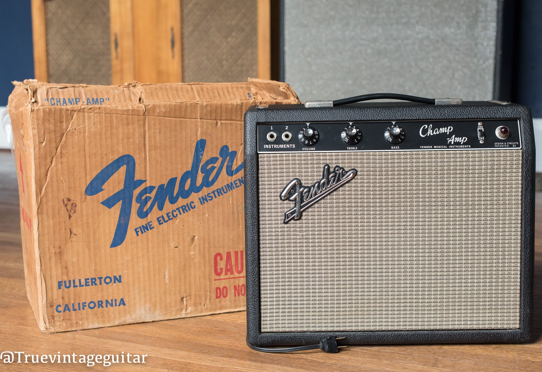 Vintage 1966 Fender Champ guitar amplifier shipping box