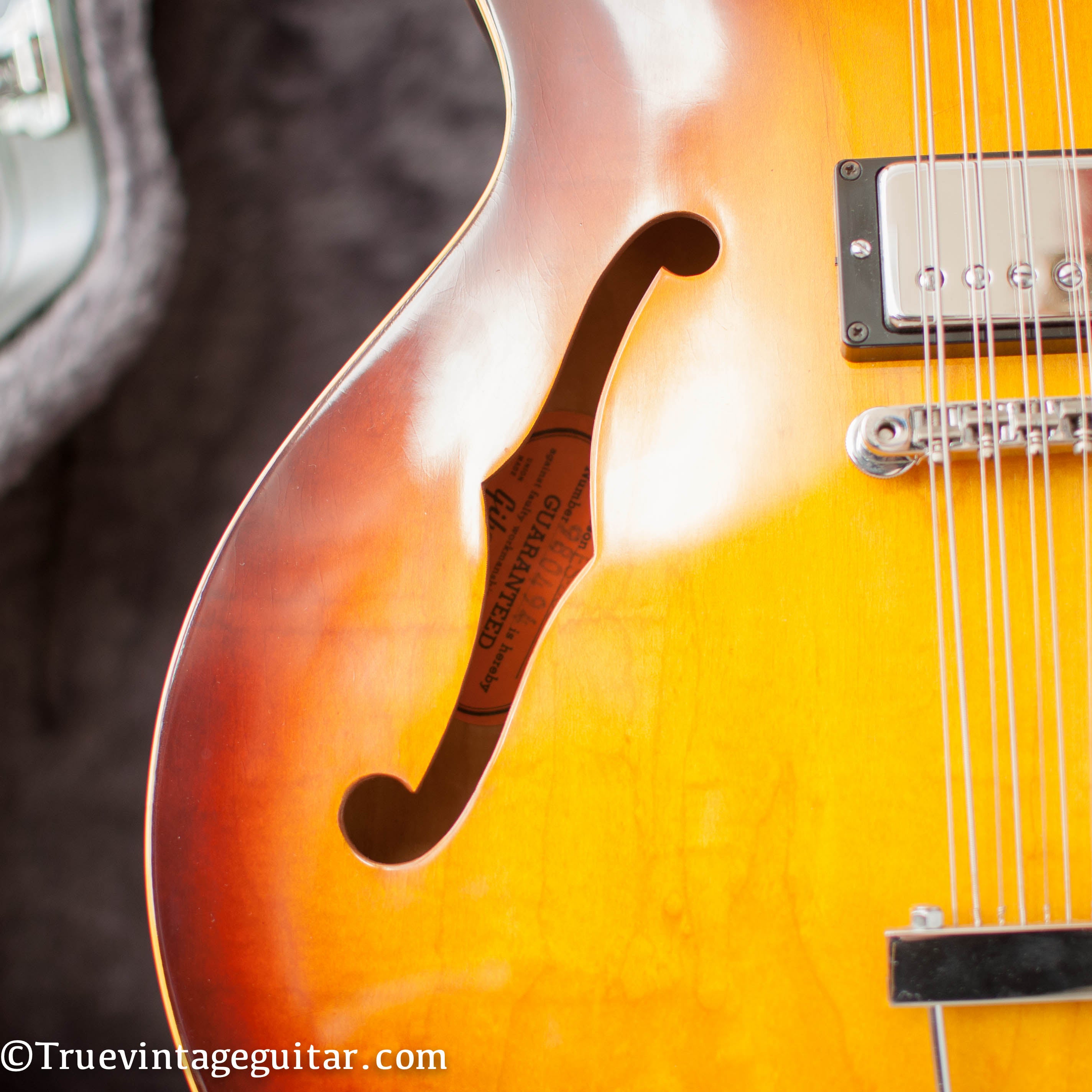 Orange label, vintage Gibson ES-335-12