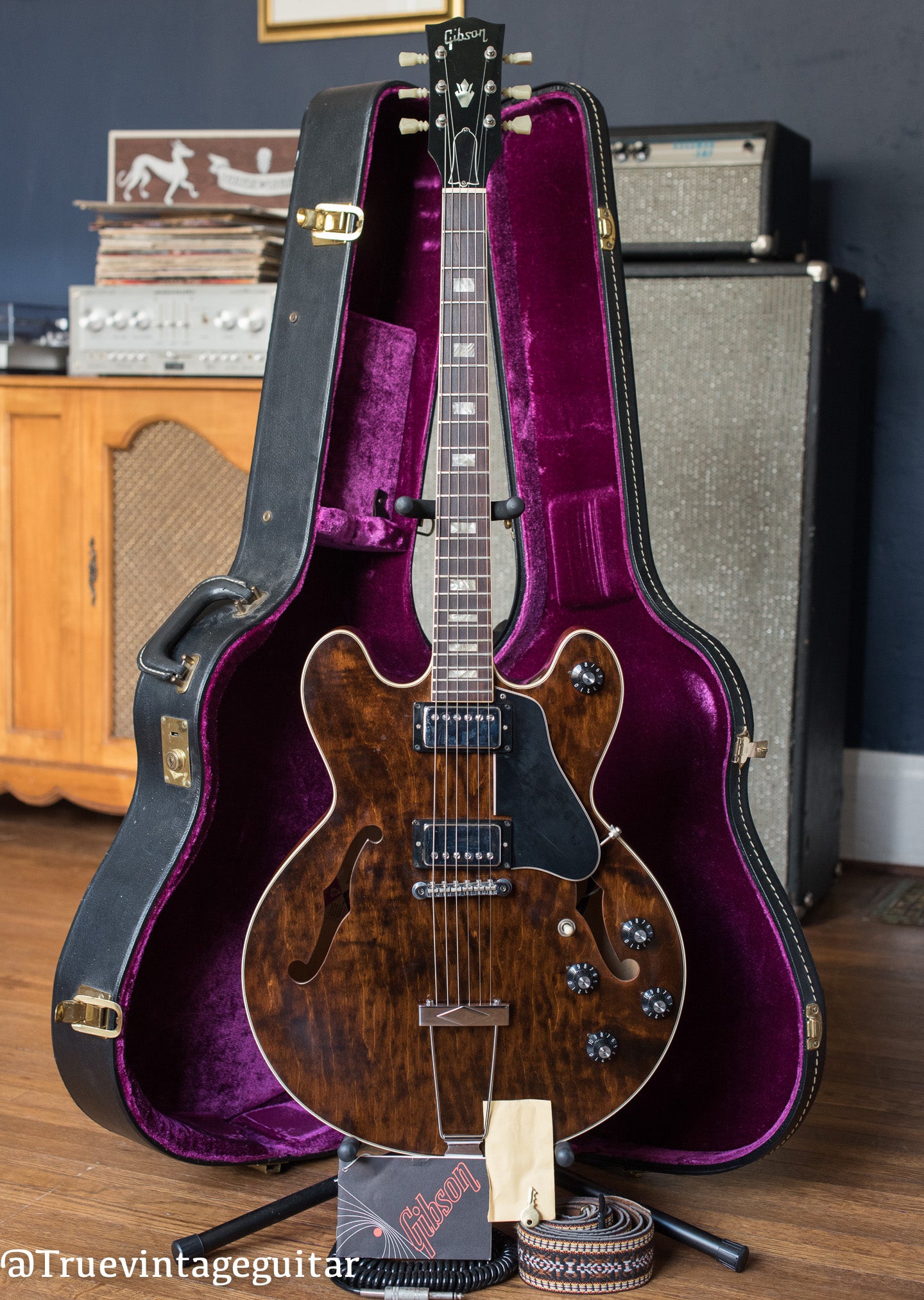 Vintage 1970s Gibson ES-150D deep body electric guitar 
