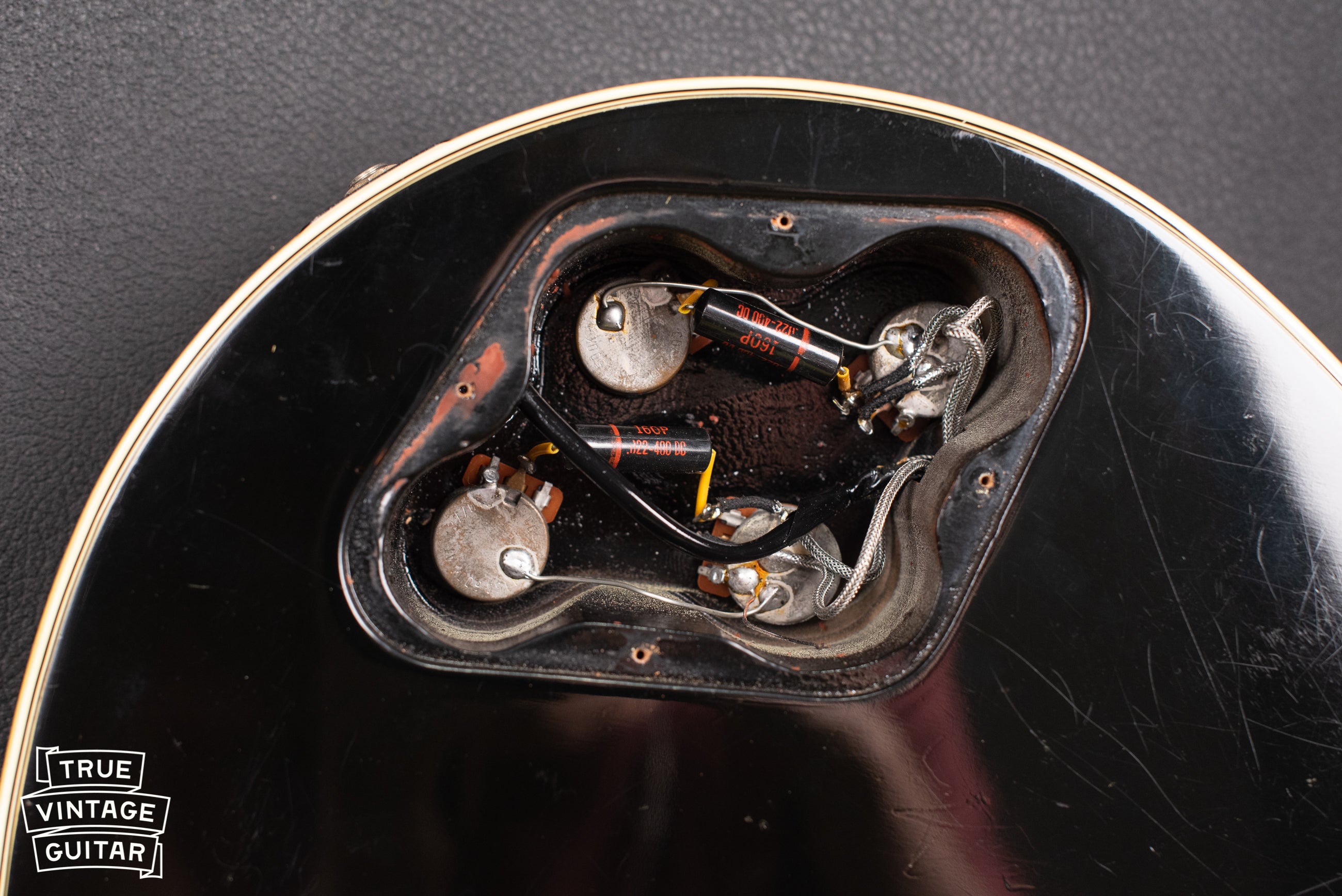 control cavity, potentiometers, black Sprague capacitors, 1970 Gibson Les Paul Custom