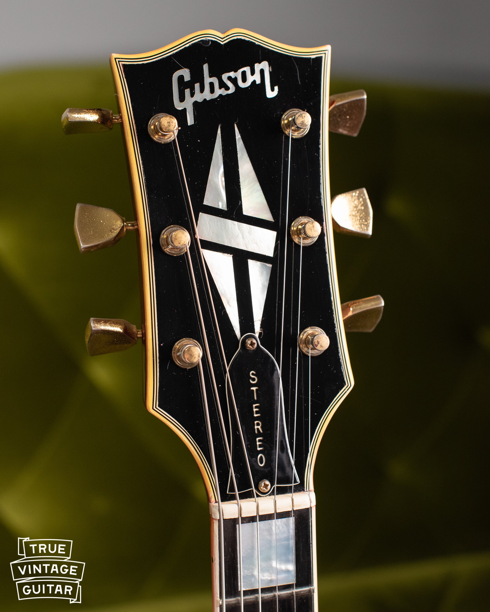 Gibson ES-355 1972 headstock pearl inlay