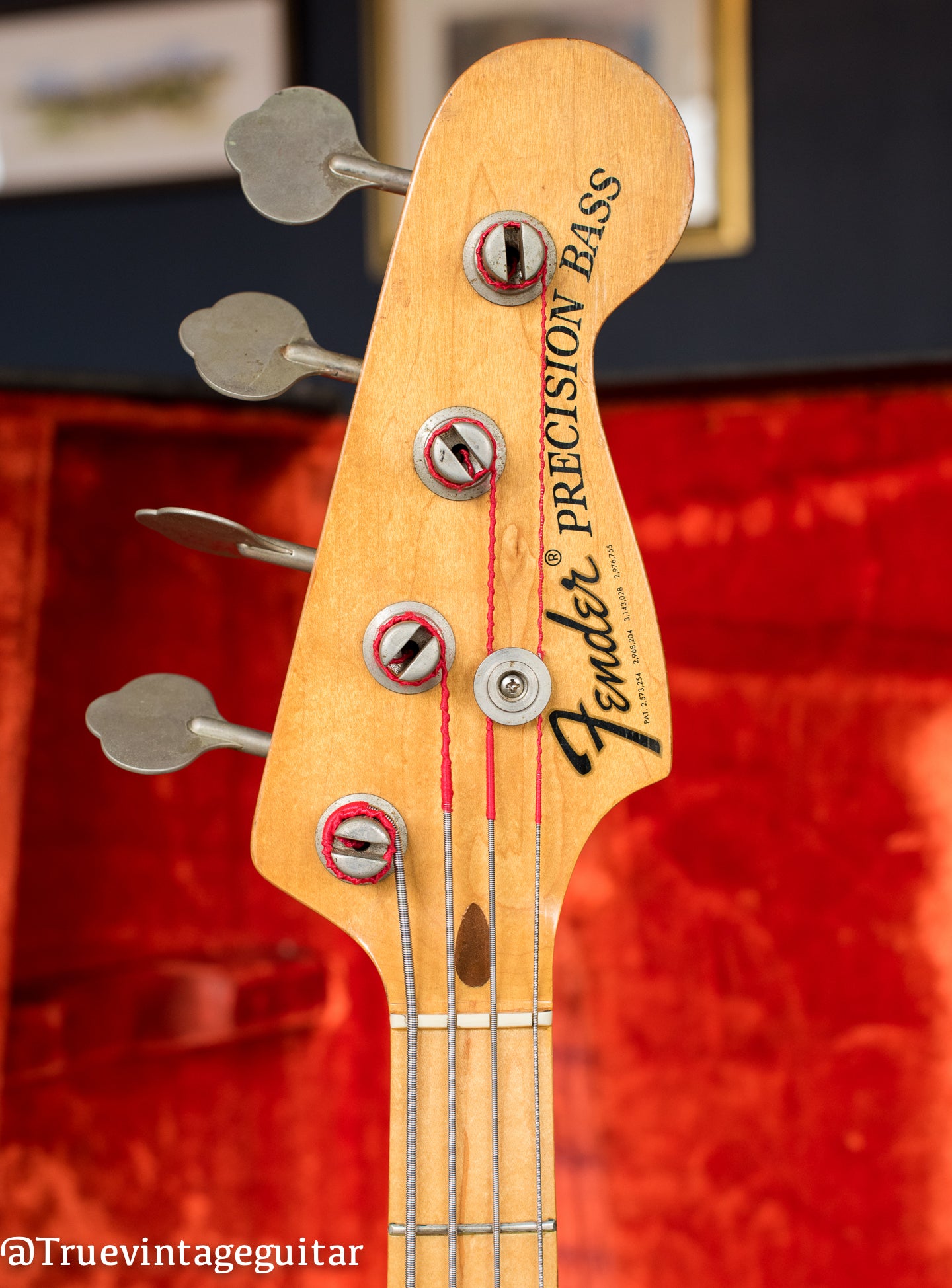 Headstock, Maple neck, Vintage 1976 Fender Precision Bass guitar Olympic White