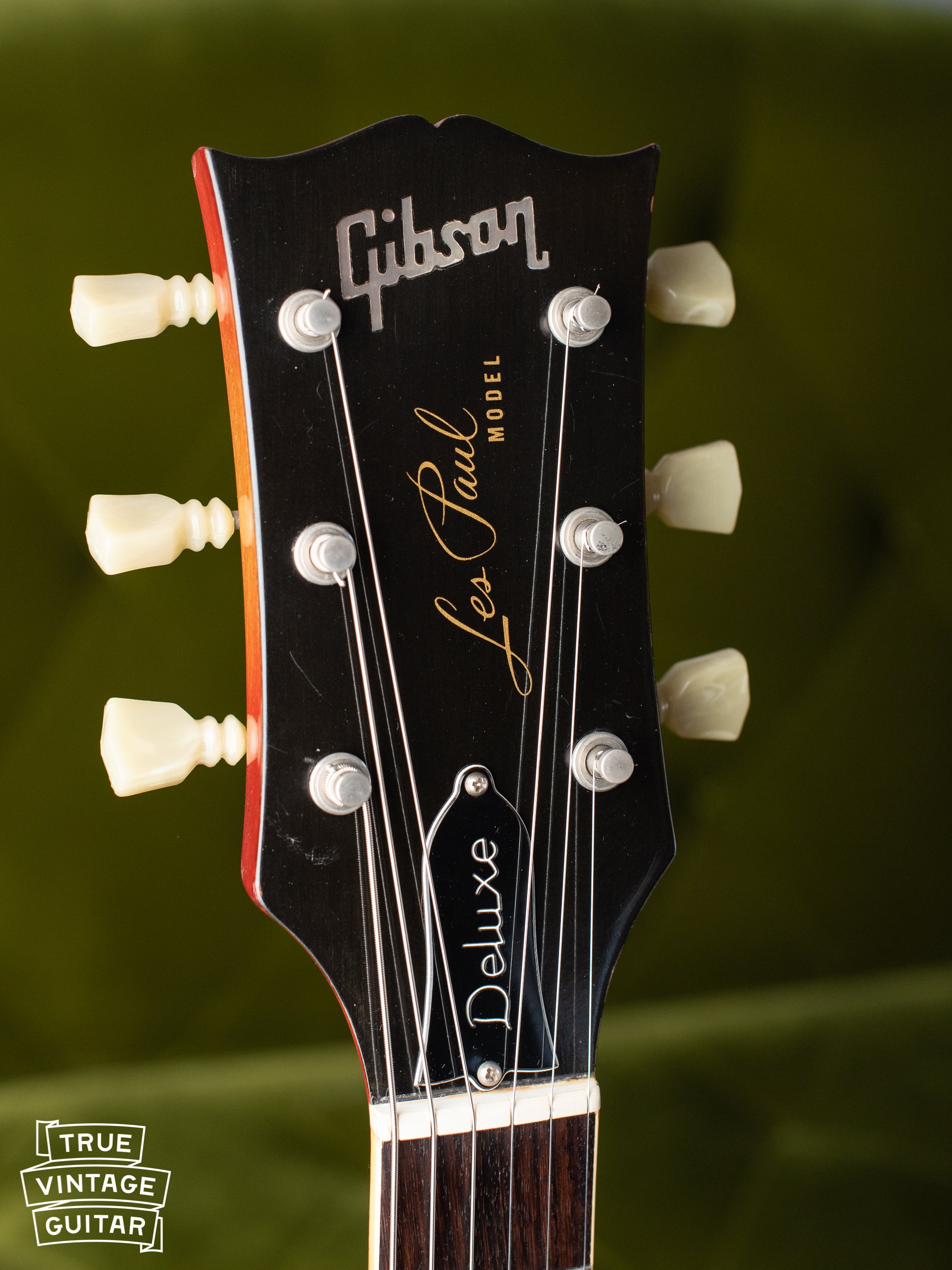 Gibson Les Paul Deluxe headstock vintage 1970