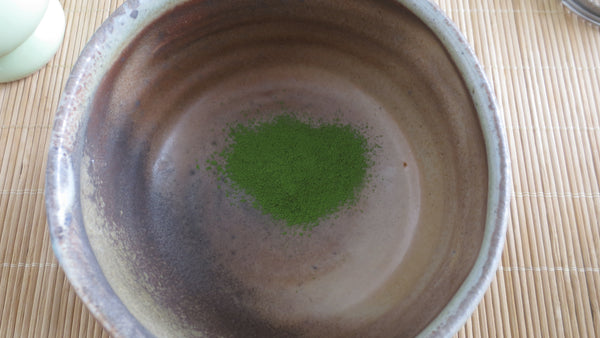 Photo of a finely sifted matcha.