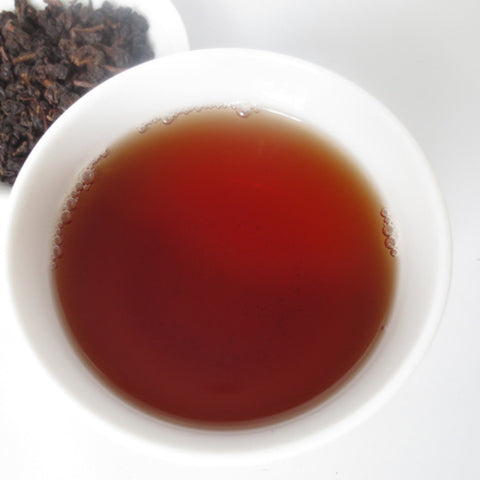 Photo of Organic Oolong Tea in a teacup 