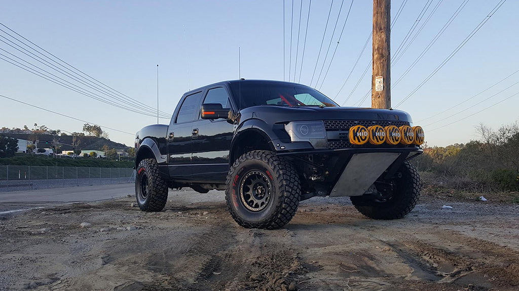 Yufeng's Gen 1 Raptor with SVC Offroad parts