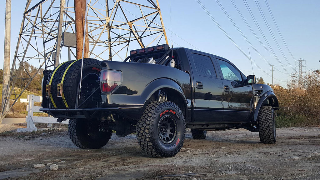 Yufeng's Gen 1 Raptor with SVC Offroad parts