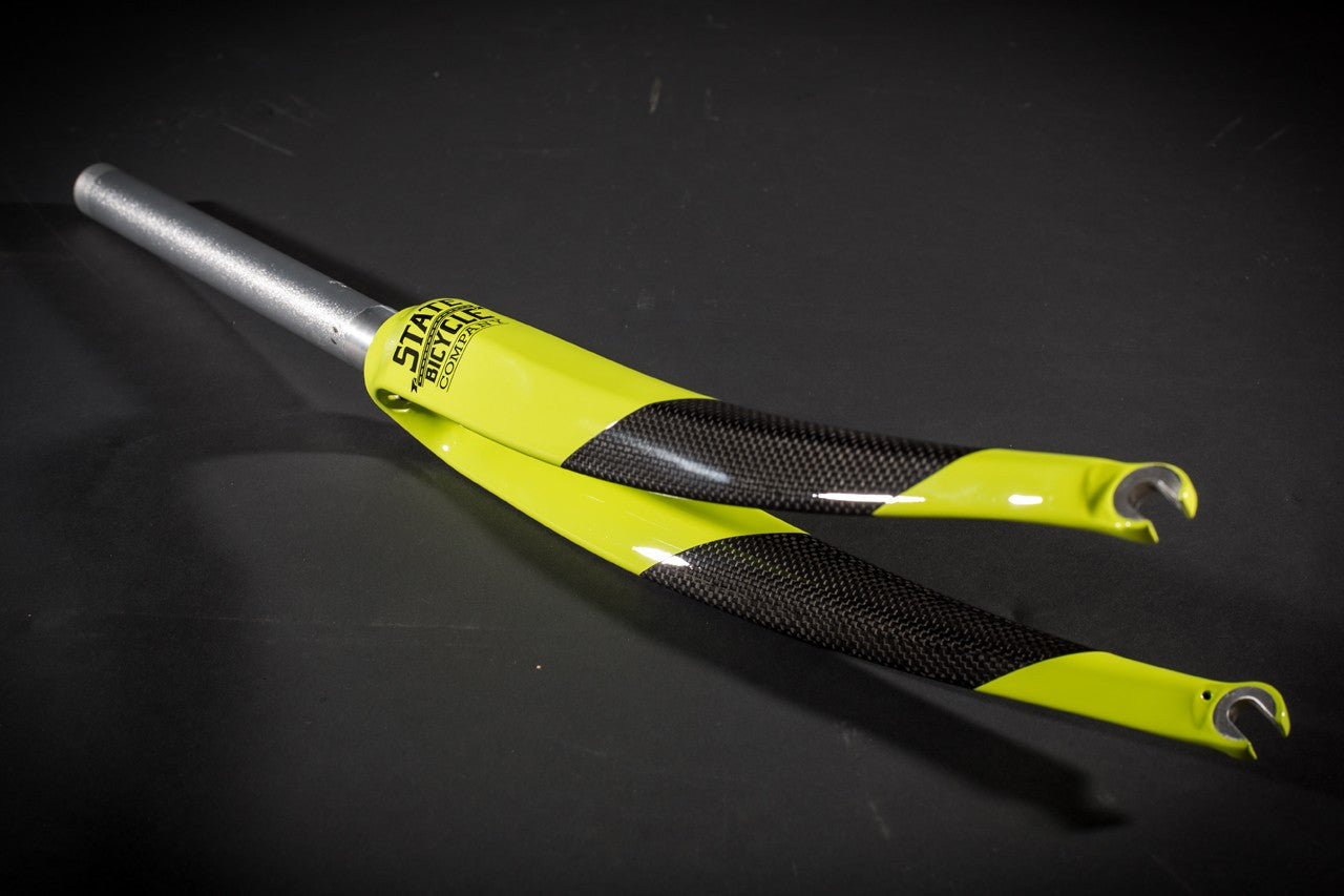 carbon fiber fork