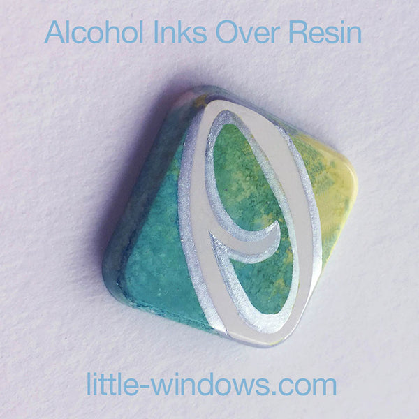 resin casting alcohol inks monogram jewelrymaking