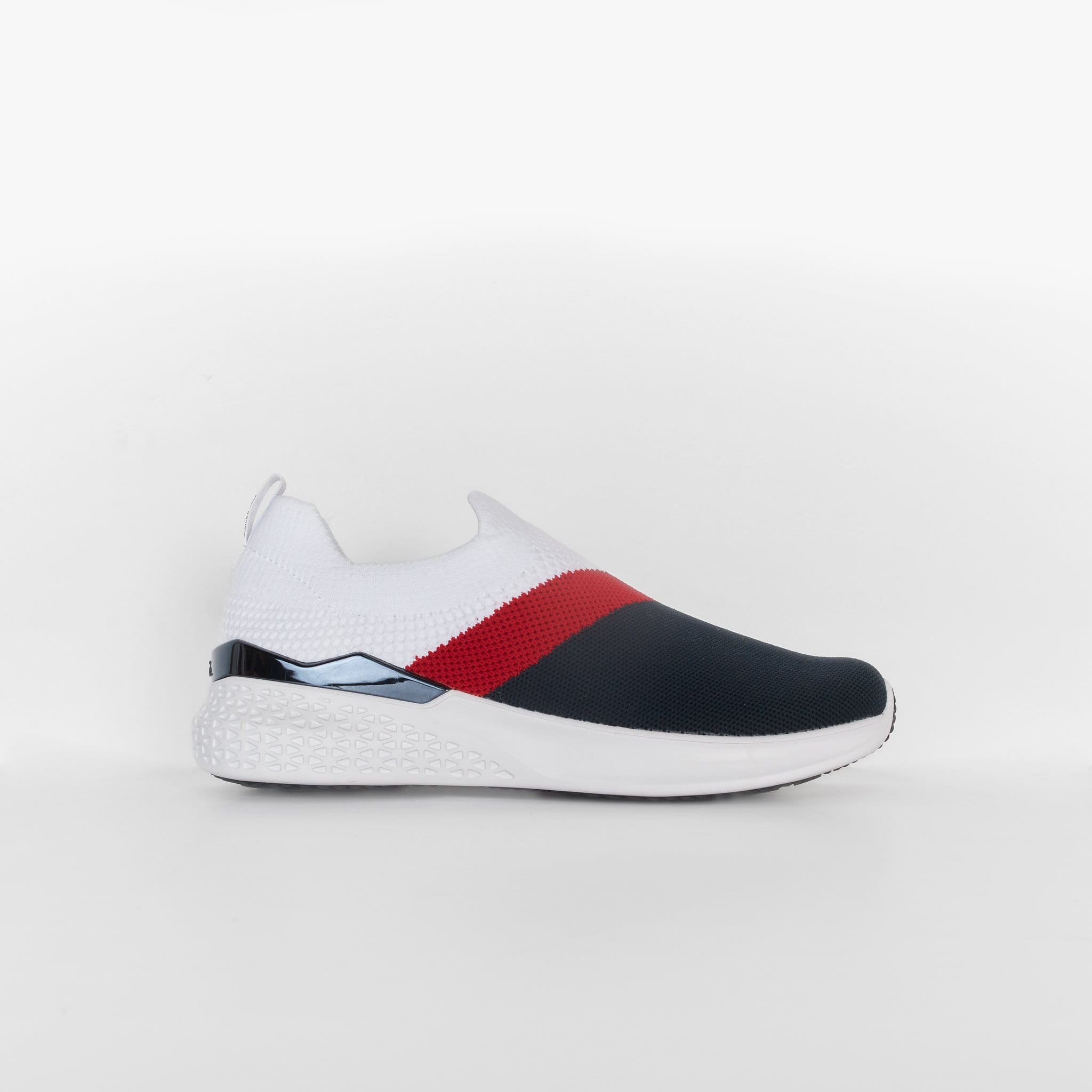 puma athleisure shoes