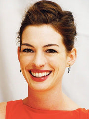 Anne Hathaway wearing Catherine Angiel