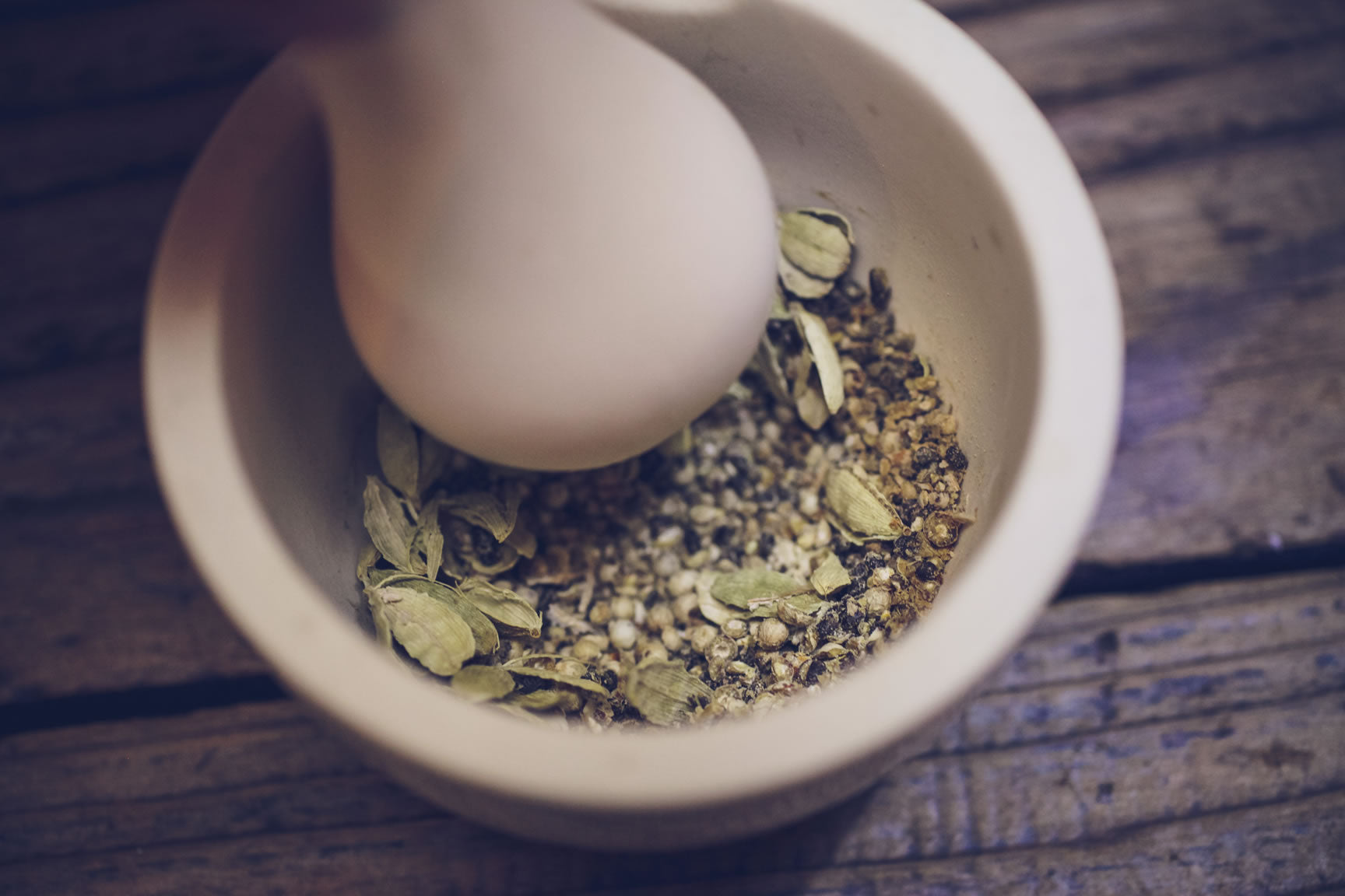 grind with mortar and pestle