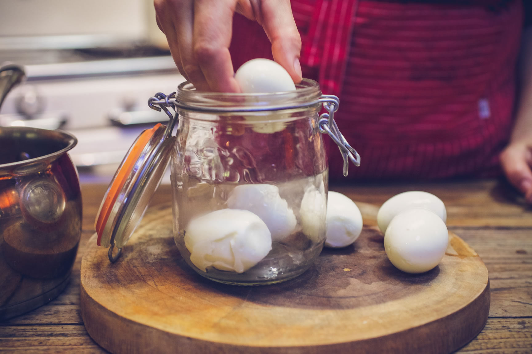 put eggs in jar