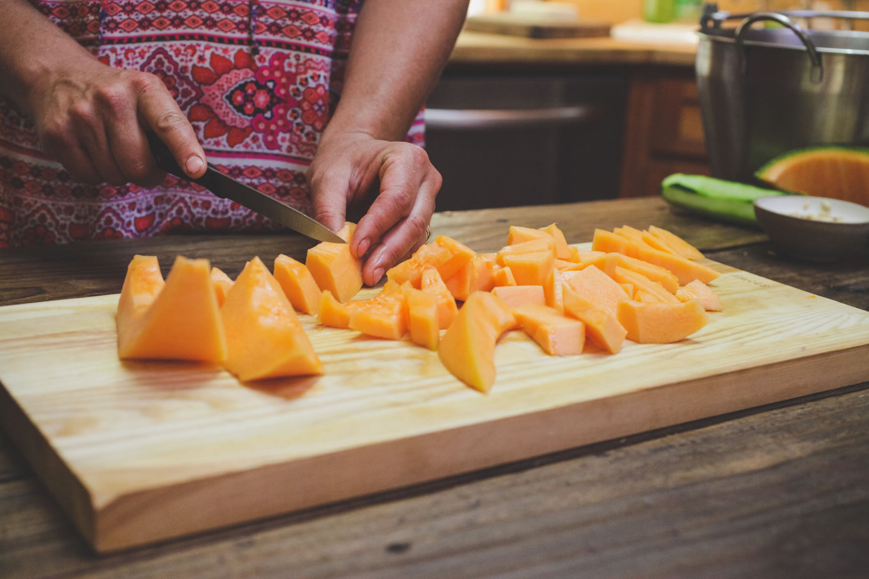 cantalope slicing