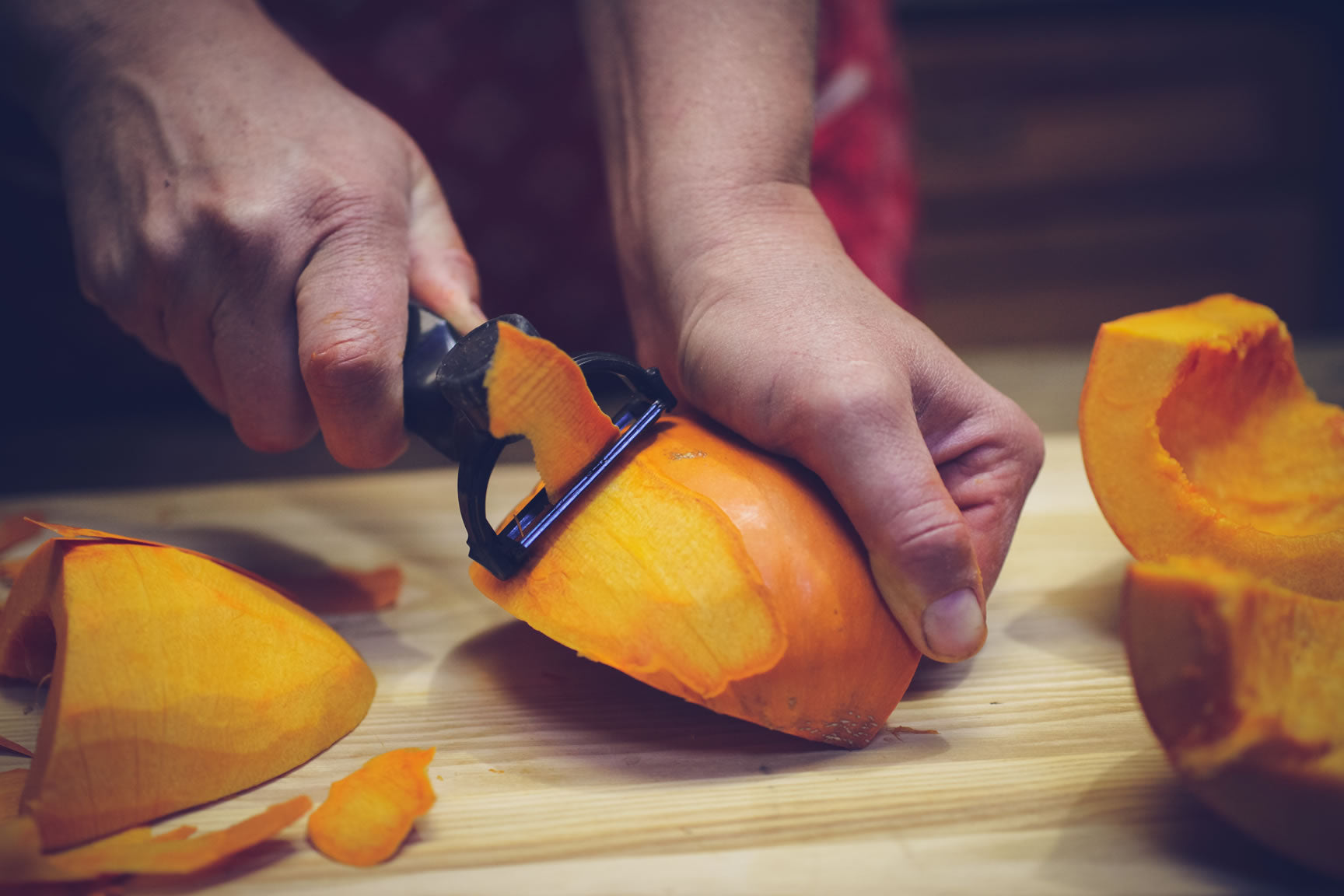 peel pumpkin