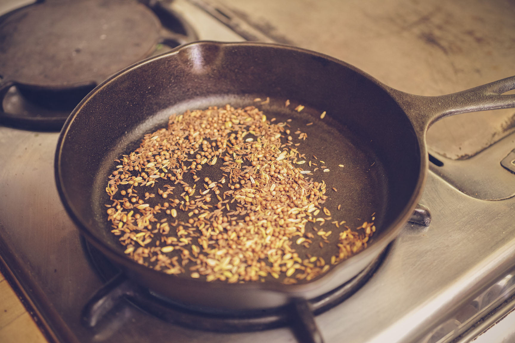 toast in skillet