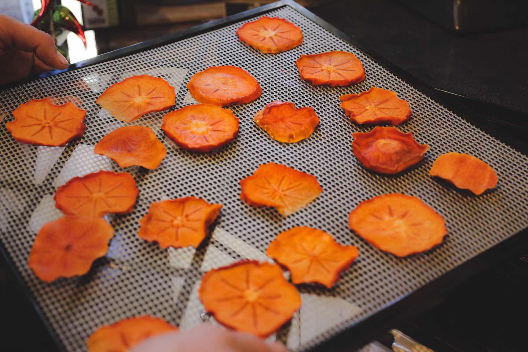 how to make dehydrated persimmons