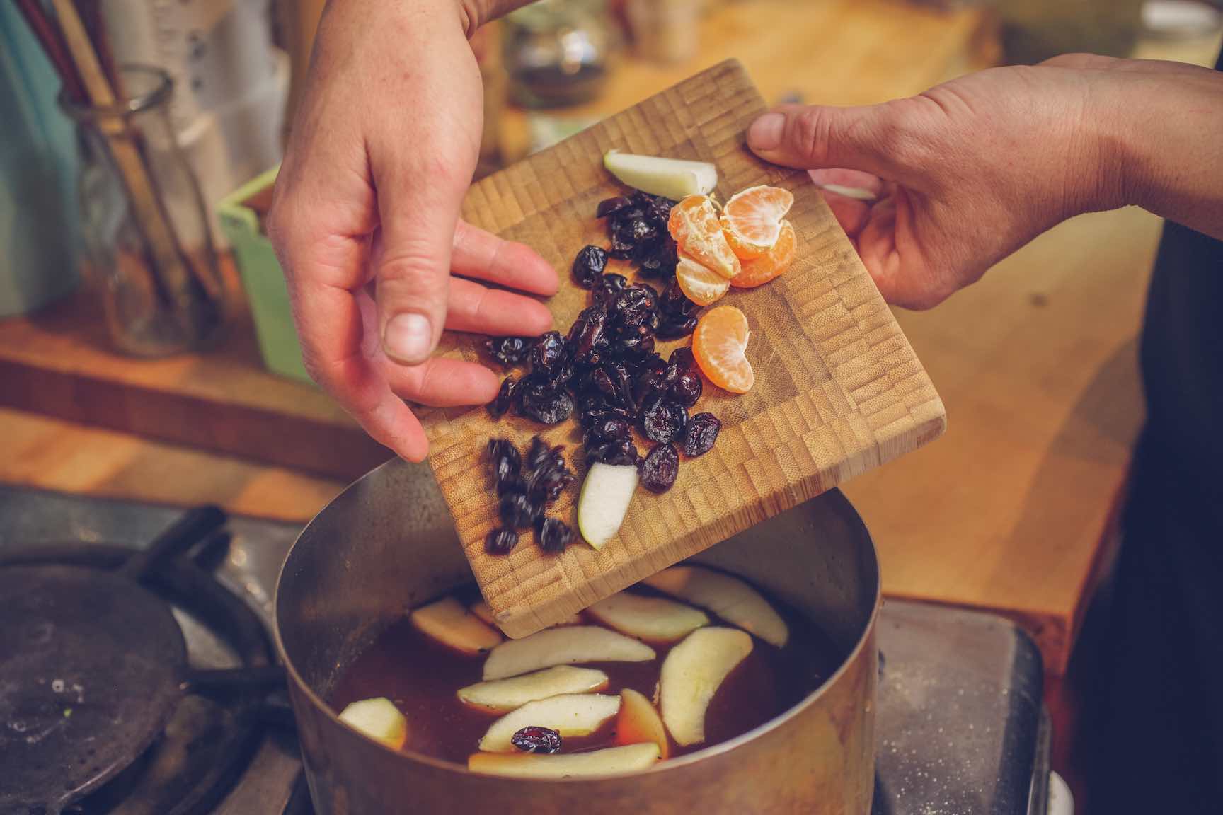 tart and tawny mulled cider cocktail recipe