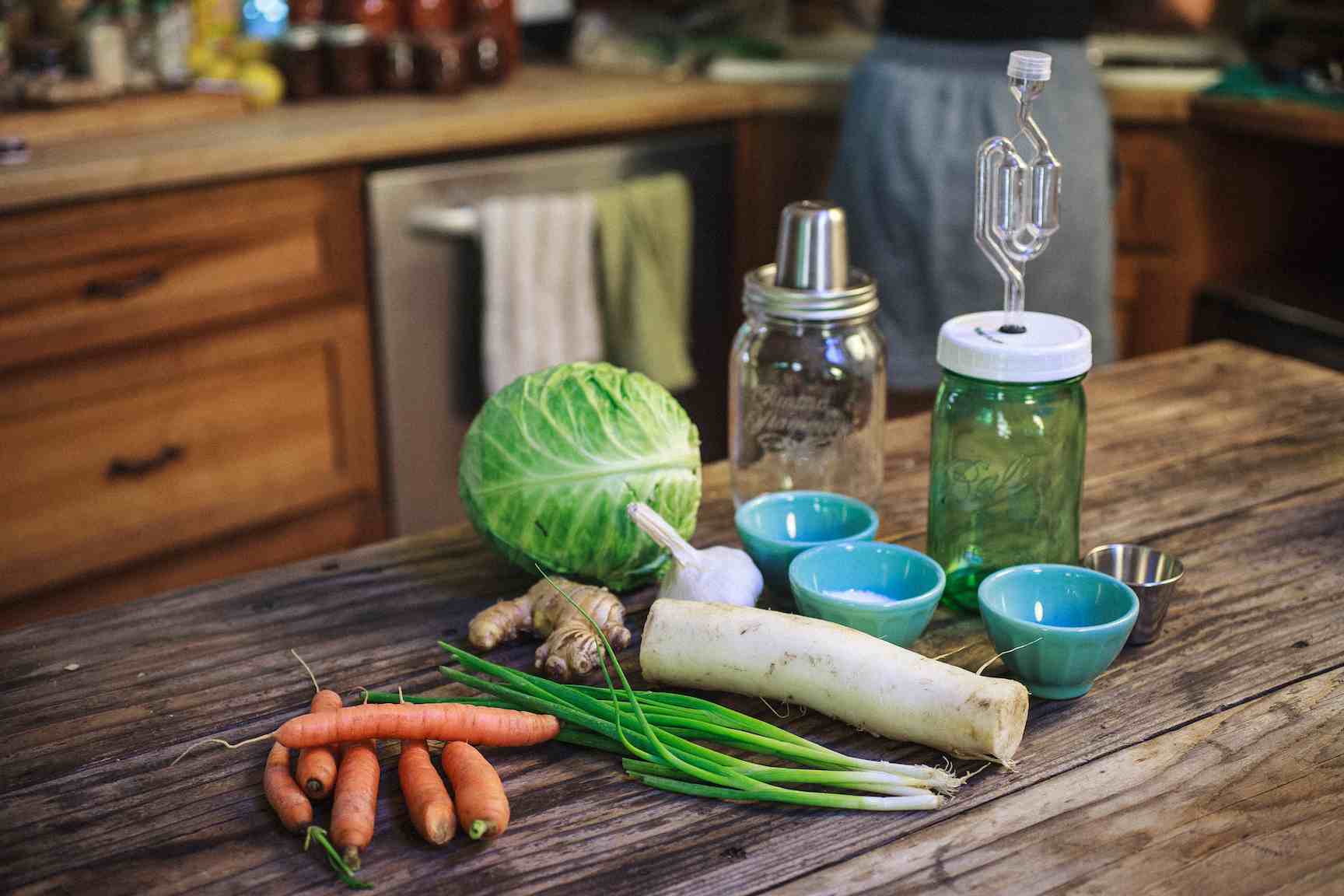 kraut chi fermented vegetable recipe in perfect pickler fermentation kit