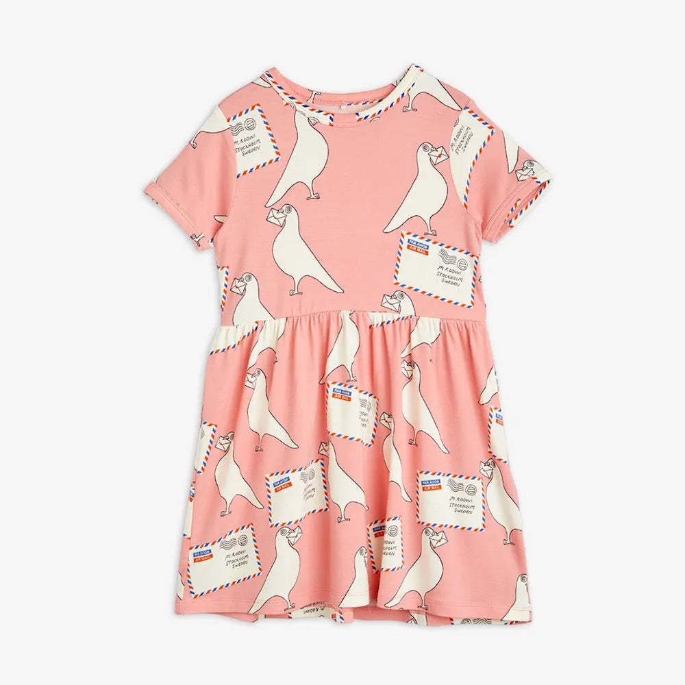 Pigeons Dress Pink