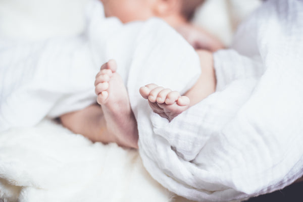 newborn breastfeeding support