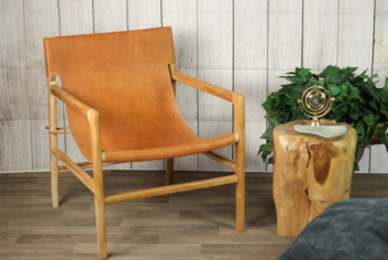 Leather Sling Sturdy Lounge Chair by Artisan Living