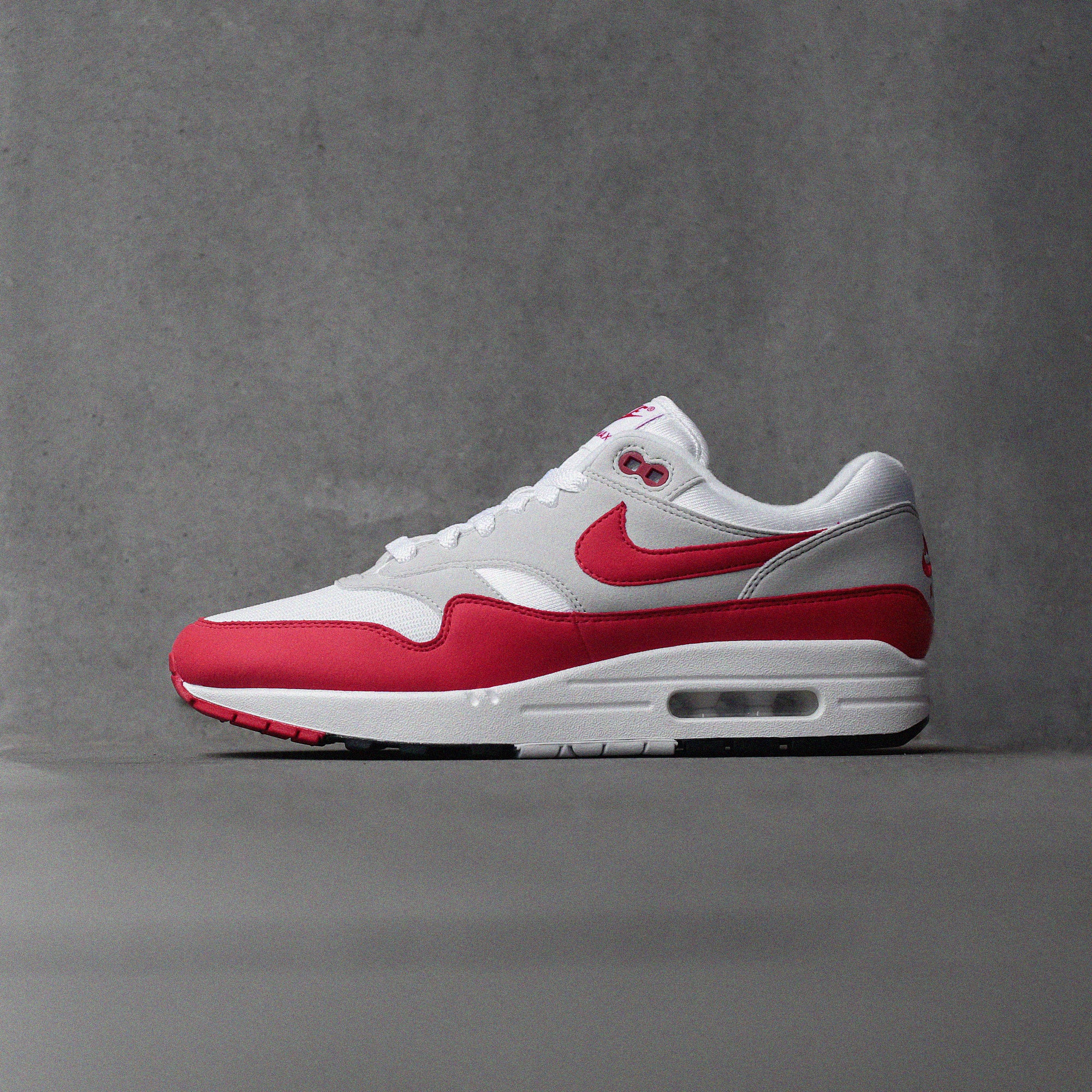 am 1 og