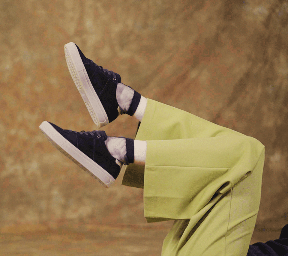 The Royale Suede Women's - Black/Gum