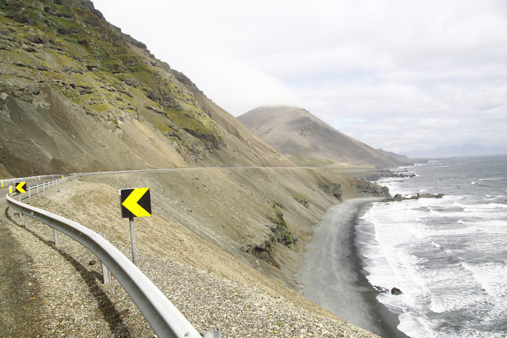 a slow road trip in // iceland