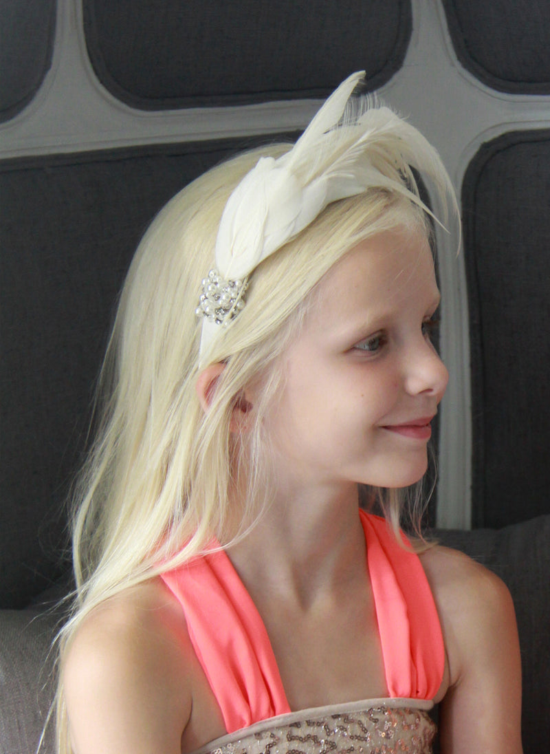 Giovannio Jewel Feather Headband in Ivory - SC4029