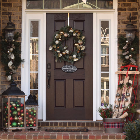 Christmas porchscape