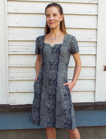 Made using reactive dyes, Passion Lilie's Layla Organic Jersey Dress features a sophisticated stripe-on-stripe pattern that won't run or bleed when washed.