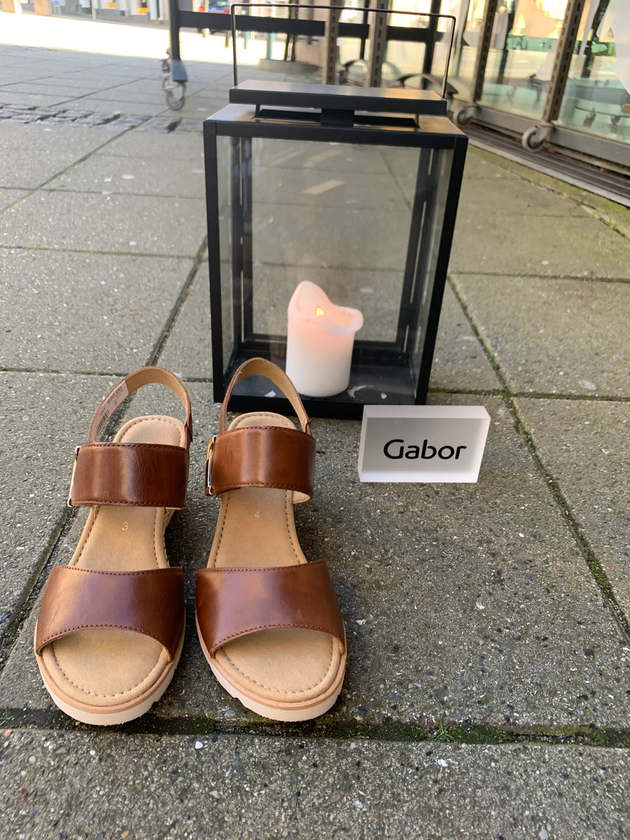 Gabor, med hæl - Brun, Dame sandal med kilehæl, 45.751.24 - Butik i Aalborg og Nørresundby – Schou Bertelsen Sko