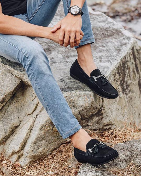 casual tassel loafers