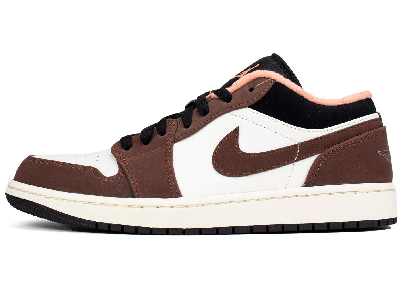 nike dunks mocha