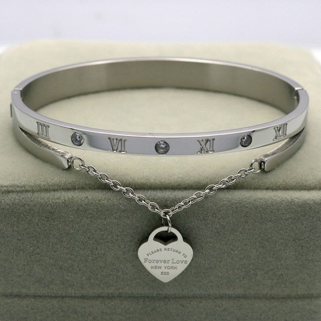 cartier love bracelet women