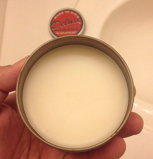 Deluxe Pomade open can