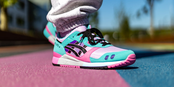 SneakerBAAS | Asics III "Dragon Fruit"