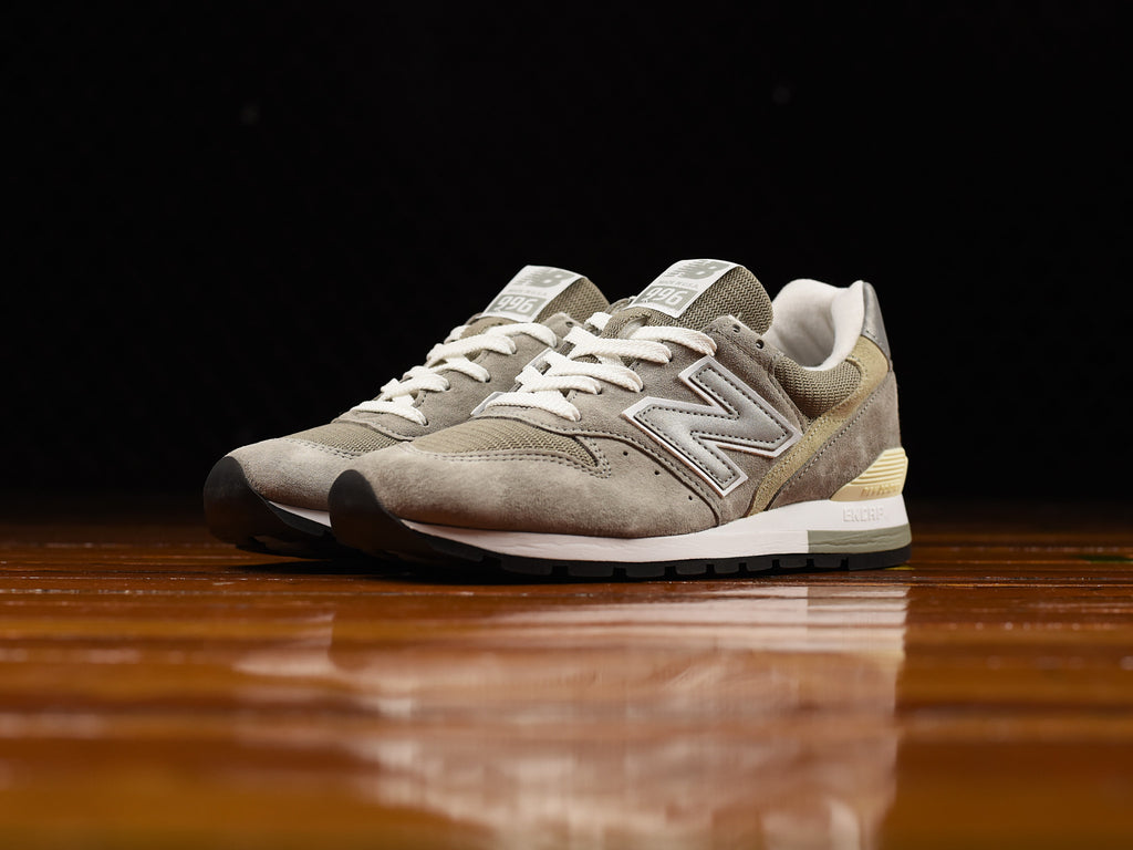 new balance men's m996 classic sneaker