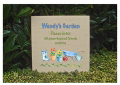 Maple Wood Garden Personalised Sign
