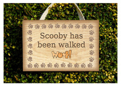 Walking the dog sign at www.honeymellow.com