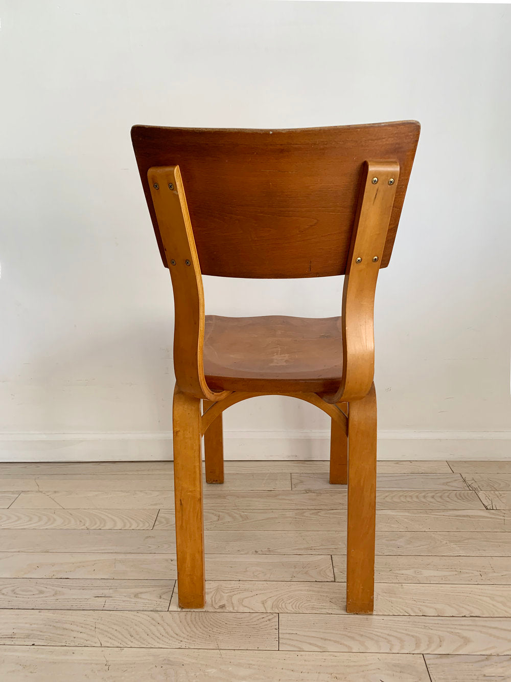 thonet industries chair